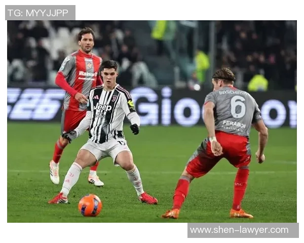 足总杯精彩对决尤文图斯逆转国米三球胜利引爆全场激情